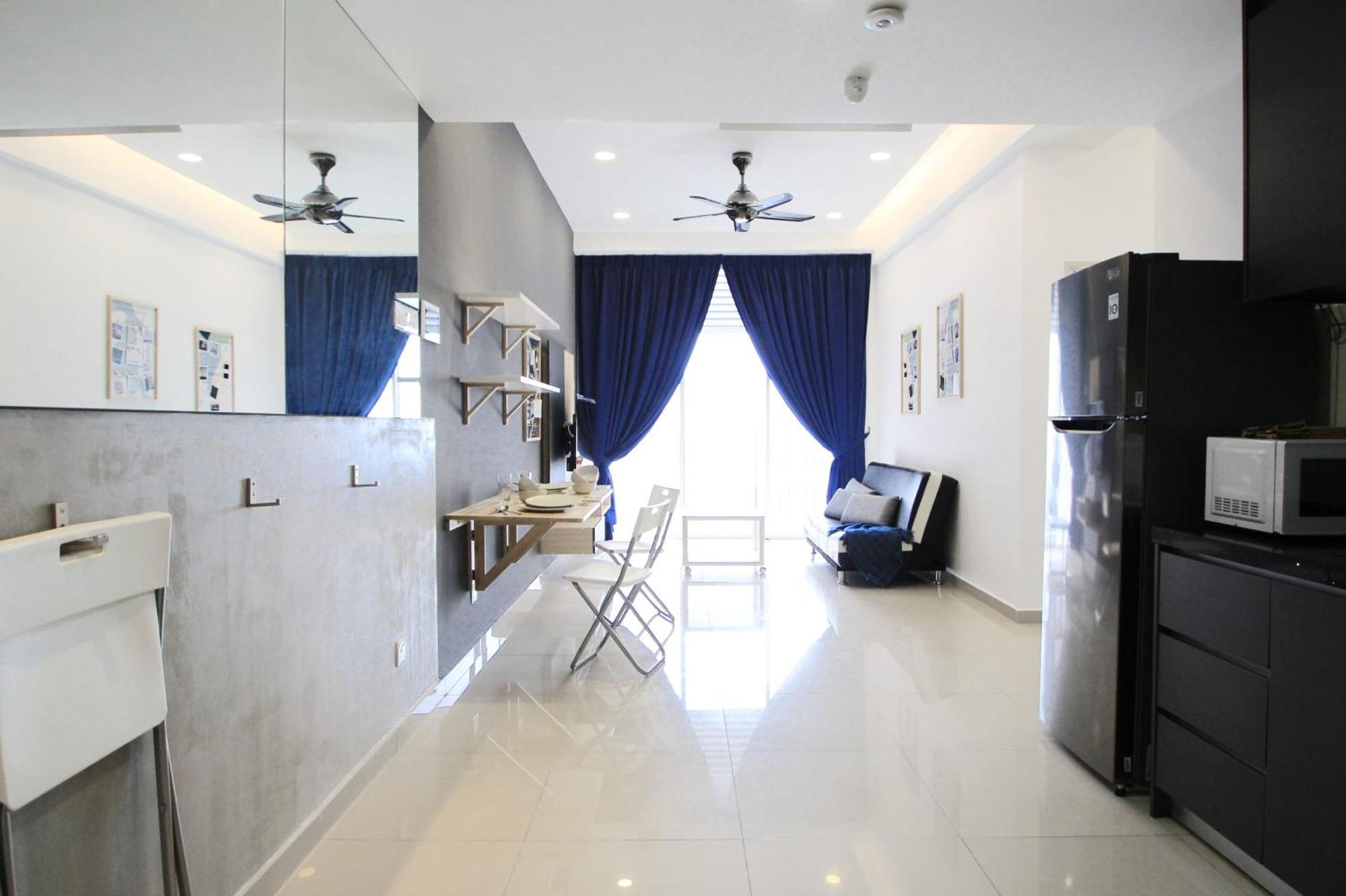 Cozy, High-Floor 2Br Apt Near Legoland Apartment นุสาจายา ภายนอก รูปภาพ